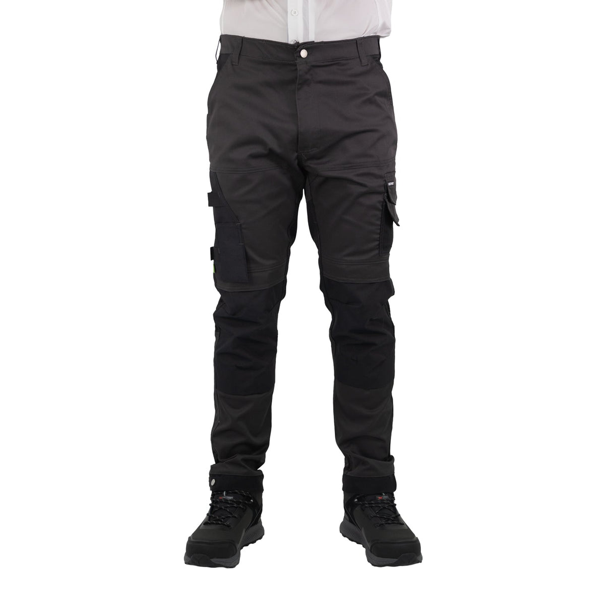 Pantalón cargo Hardwork DKT Ultimate Carbon Grey tallaL; fotografía original del fabricante, calzado y camisa referenciales no incluidos